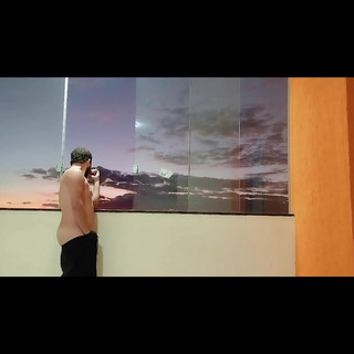 The Student Showed Himself on the Balcony of the New House to Be Seen.