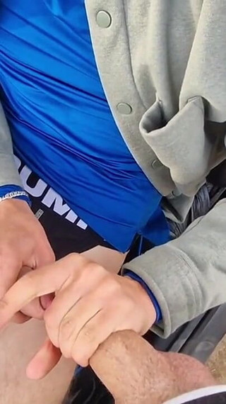 Hot Cruise Publicly Fucked a Young Student's Tight Femboy Hole in the Cold Autumn