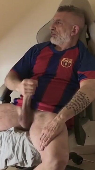 Friday at Home on a Rainy Day, I Played with My Dong Watching Some Porn...squeezing and Playing with My Hammer