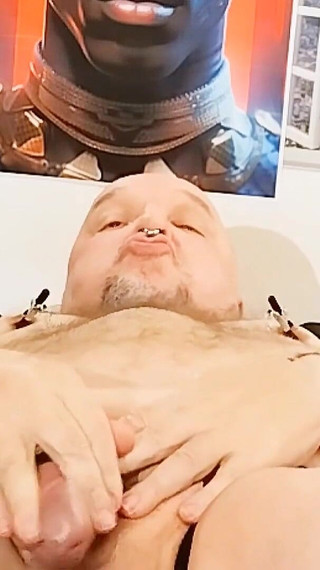 Homo Kotilainen Enjoy Big Black Dildo and Cumming Without Jerking.