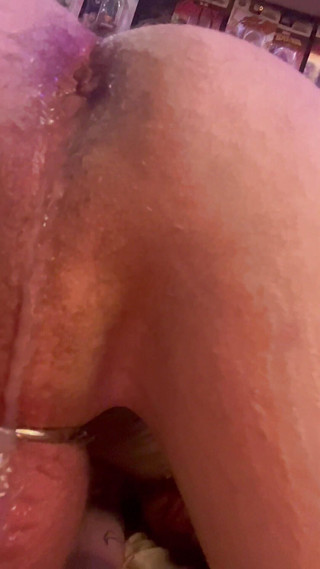 Anal Gape and Squirting