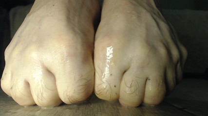 Cumshot and Foot and Cum Play