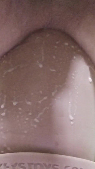 CD Trans Persists with Extreme Dildo