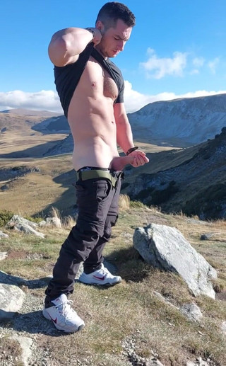 Transalpina +2000m Masturbate