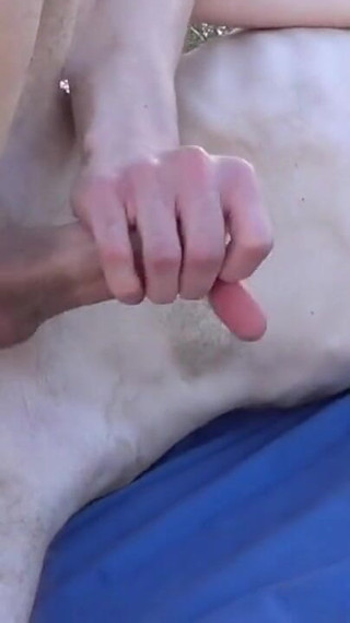 Julian and tom Blesh fuck bareback in beach exhibit