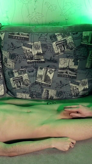 Webcam Twinks Suck Dicks on the Live Show