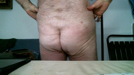 Coach Karl's Growing Butt During a Live Cam Show