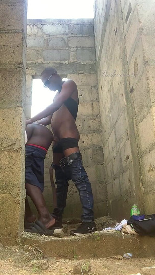 A Quick Doggy in an Uncompletable Building with My Ebony BBW Friend