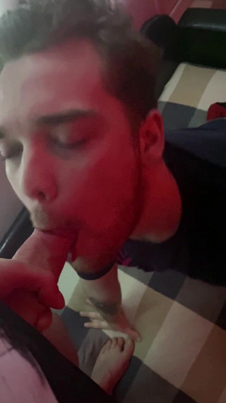 Big Sweet Dick on the Twink's Lips