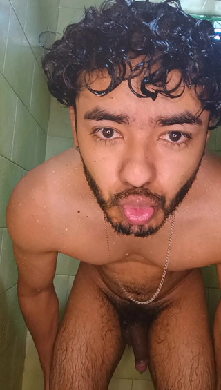 Come Take a Bath with Stepdaddy Tomas