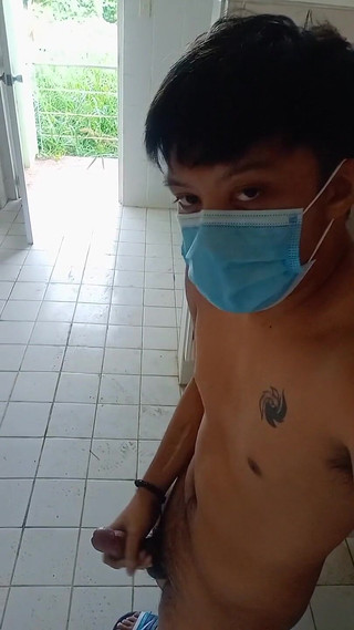 Rentaboy Outdoors Sessions: the Public Toilet