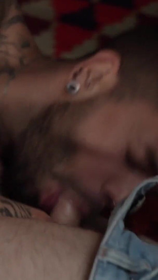 Love sex Kevin David and Even Canaillou