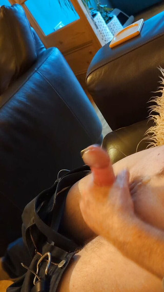 One minute home alone