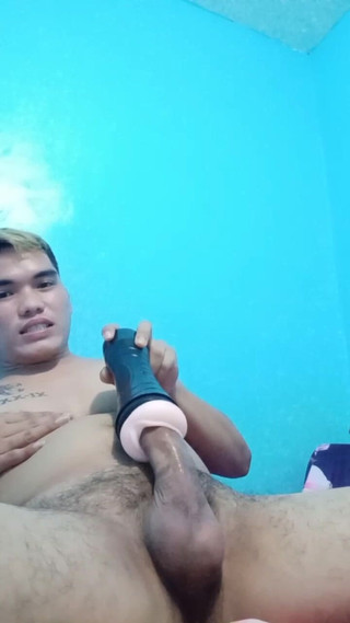 Being Alone Make Me Crazy Thinking in with Someone with Me Doing an Unforgitable Moment.