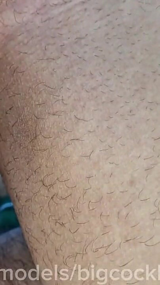 An 18-year-old Hot Football Player! Cruise in a Taxi Driver's Car. Exclusive