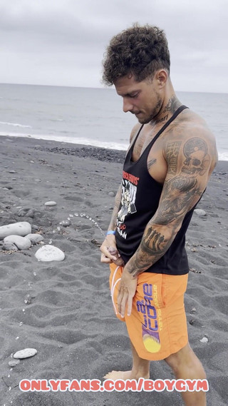 Gay Piss in a Place, people Can Discover Me