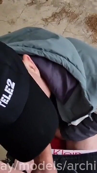 A Student Is Secretly Jerking off in an Abandoned Hospital, but I Fucked Him Bareback for It.