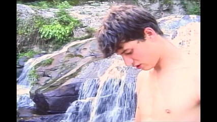 Hot Brazilian Twinks Fuck Down the Water Fall