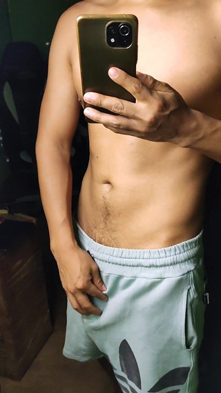 BBC Cumshot in Shorts