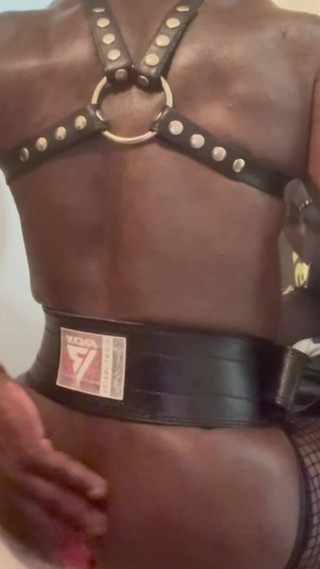 Video Chat Fishnet Black Muscle Butt Sex Toying