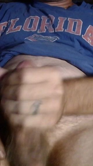 Dubesnackes Here to Masturbate My Big Little Cock