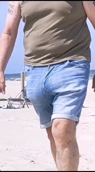 A Bulging Stepdaddy at the Beach