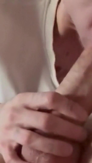 I Saw a Complete One, Invited a Guy From the Street Home and Persuaded Him to Have Sex, Fucked Him and Finished