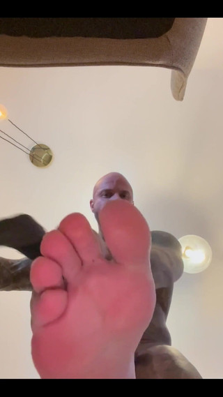 Brand New Giant Coach Video