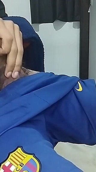 Tease My Bulge, Fell My Smell!