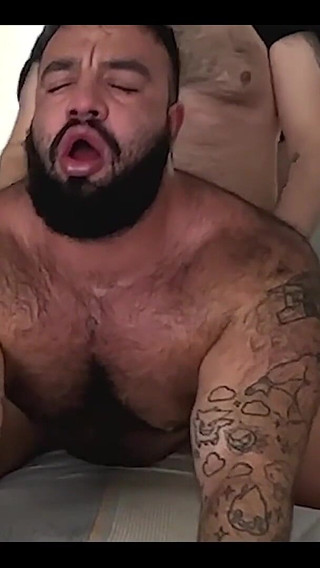 E Has Me Servicing His Hard