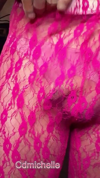 Cdmichelle Wearing Sexy Pink Legging