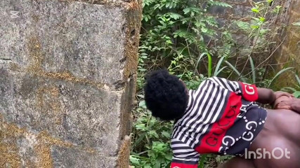 See How I Fucked This This Boy While Going to Fetch Water