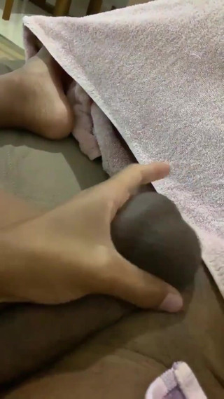 College Amateur Jerks off While Receiving Balls Treatment