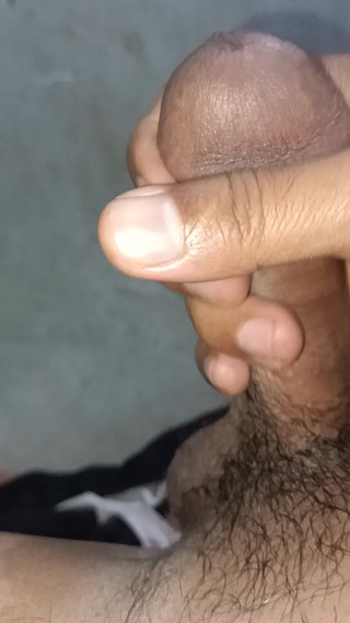 Sperm Comes Out Quickly, Thick and in Large Quantities