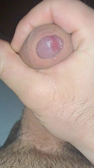 Jerking off a Juicy Dick
