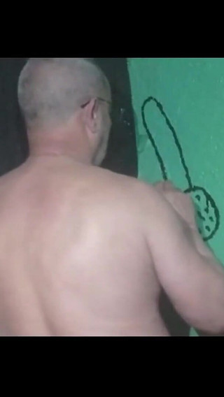 Gresopio Painting a Dick 2
