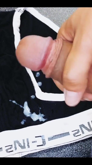 Found another hot cum underwear video!