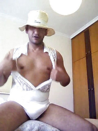 My guest's clothes made me very horny