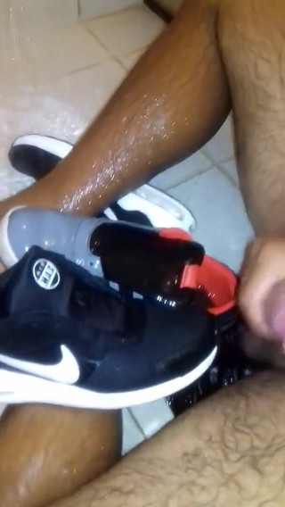 I Fuck My Sneakers in a Shower