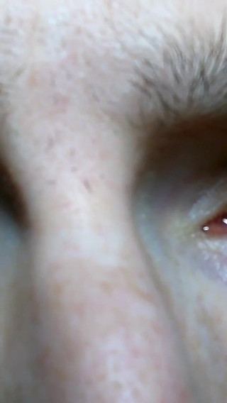 Schau Mir in Meine Augen