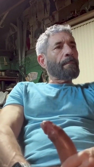 Stalionro in the Mancave Enjoying His Cock