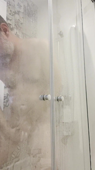 Wet Shower of a Muscular Stepdaddy