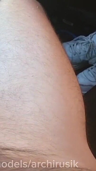 Fuck a Big-dicked Femboy in an Abandoned Kingdom! Cum in the Ass Without Condoms! Big Cocks!