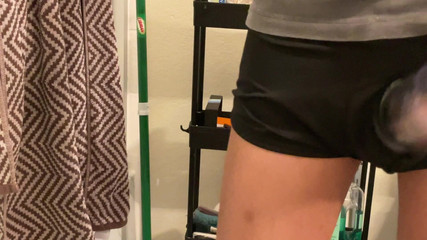 Jacking off with Pump