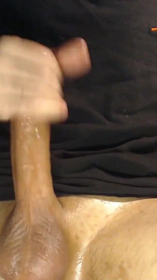 Horny Straight Man Jerking off Big Cock