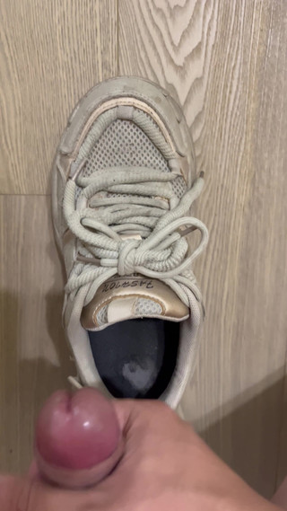 Shoot My Girlfriend's Shoes