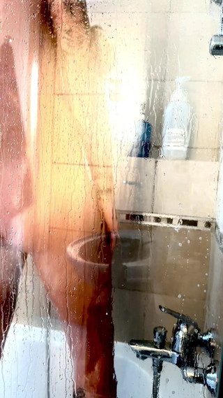 Shower Time in Bedroom Which Window and Jerking