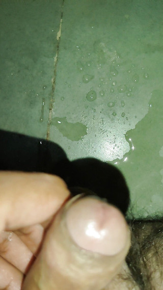 Creamy Cumming with Red Hershey